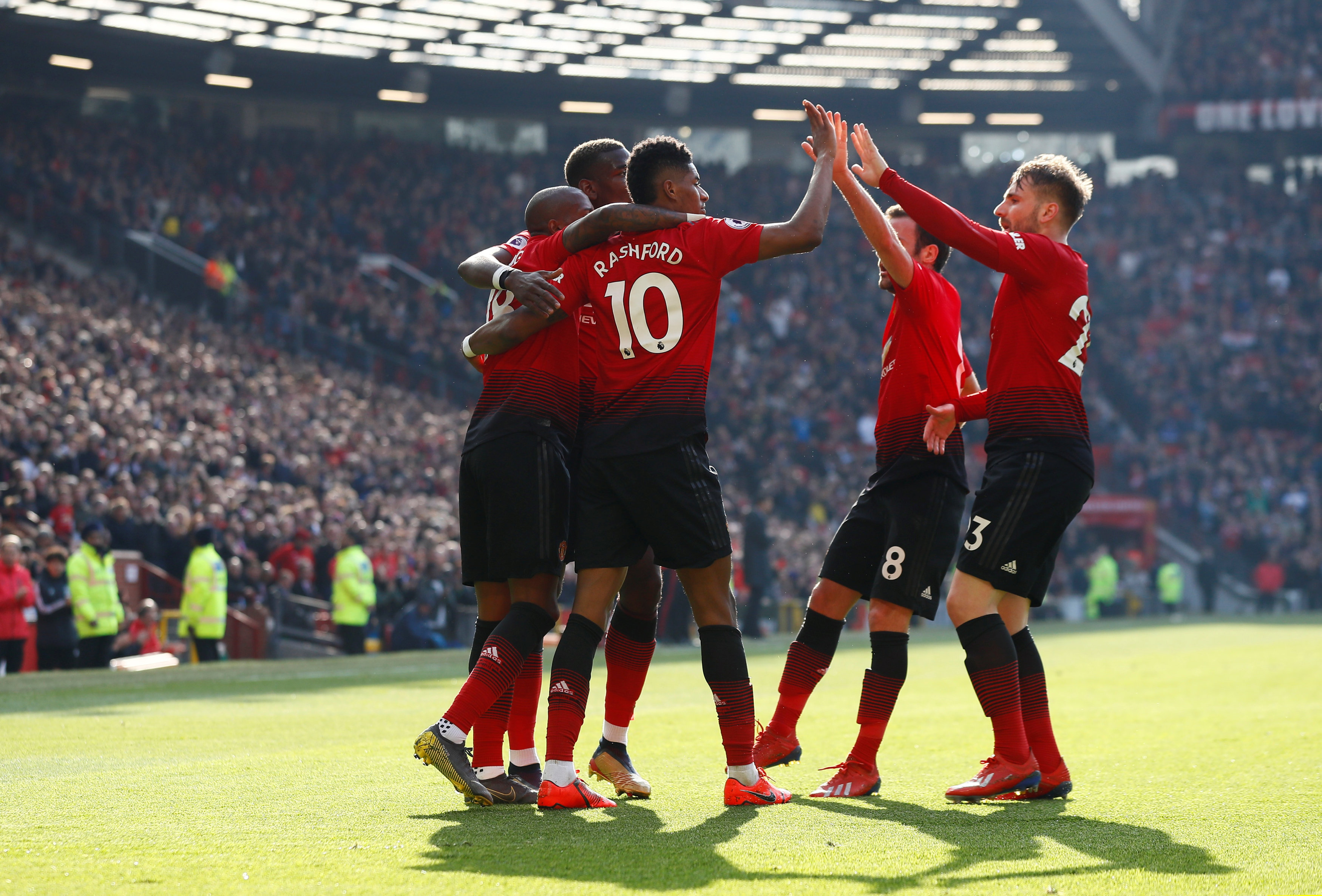 保持身体与 保持身体与